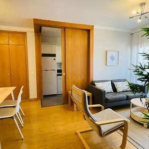 https://anadia-chic-apartment.madeira-islandshotels.com